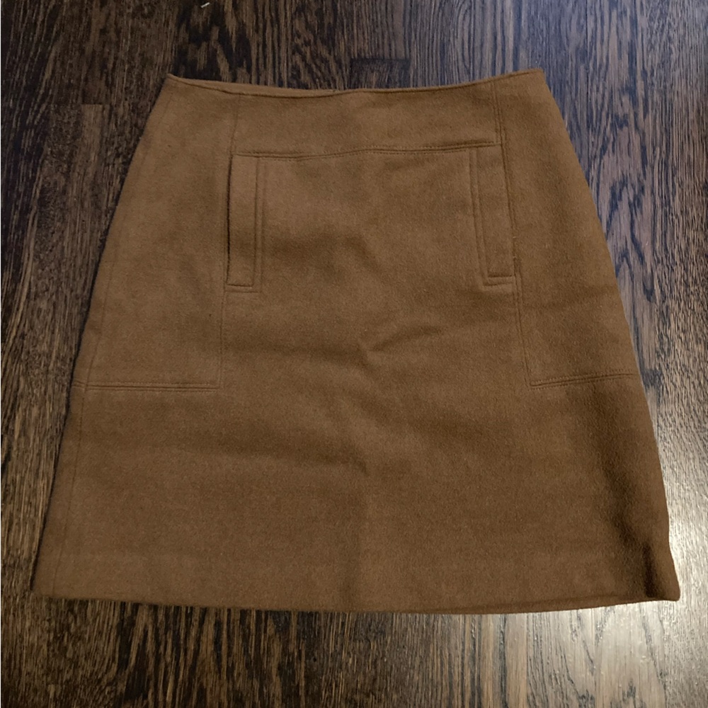 LOFT Camel Brown Mini Skirt Wms 4 Wool with Pockets